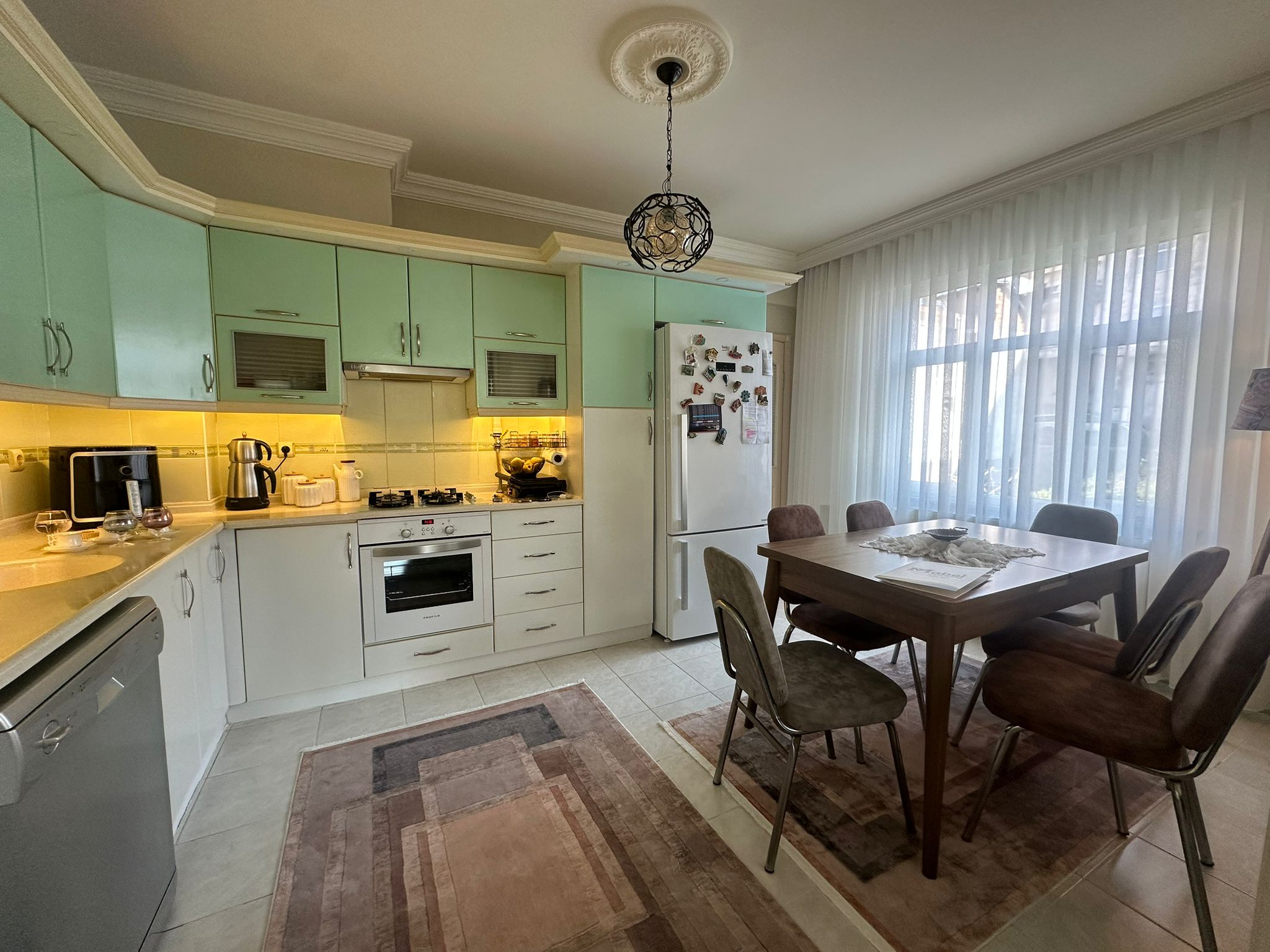 MABELDEN MEYDANA YÜRÜME MESAFESİNDE FIRSAT DAİRE